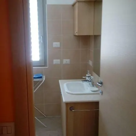 Laurus Ivan Apartment Dubino